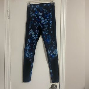 Champion Exercise Leggings Blue and Black with Black Mesh Size Small